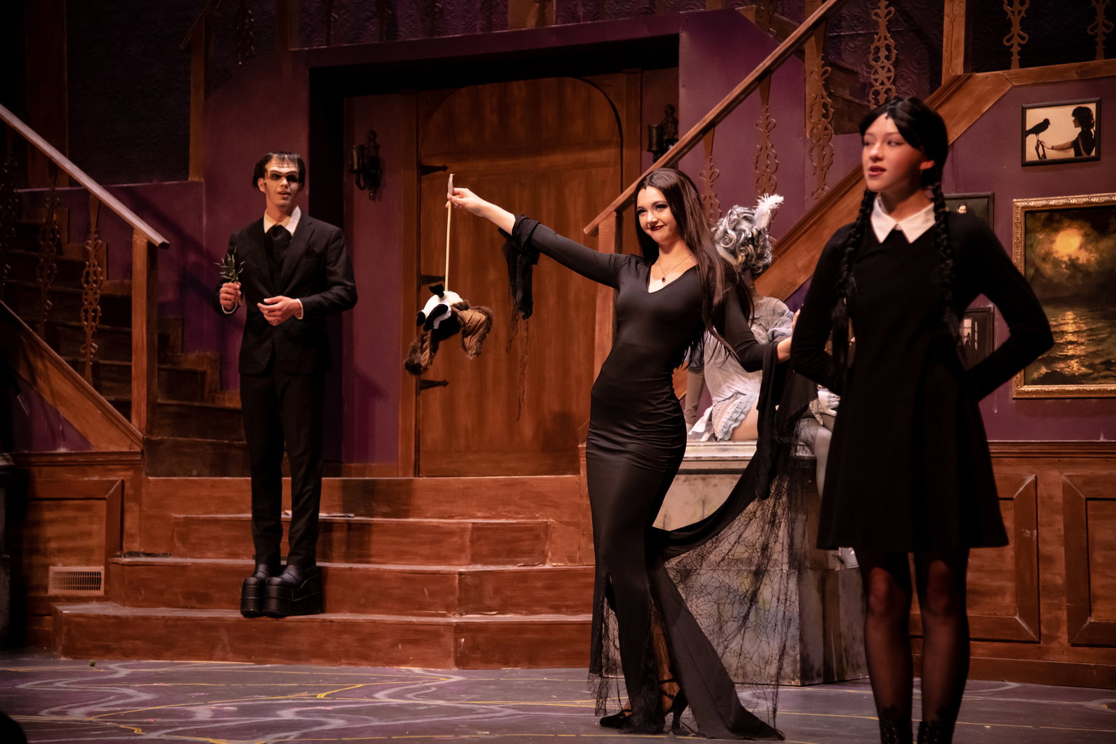 Addams Family - Lurch, Morticia, Wednesday